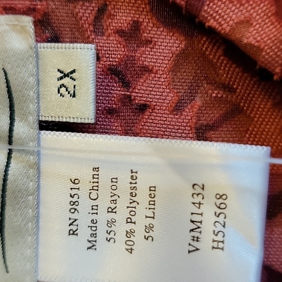 Coldwater Creek-Rosy rust colored burnout top Size 2X NWT. - Picture 10 of 10